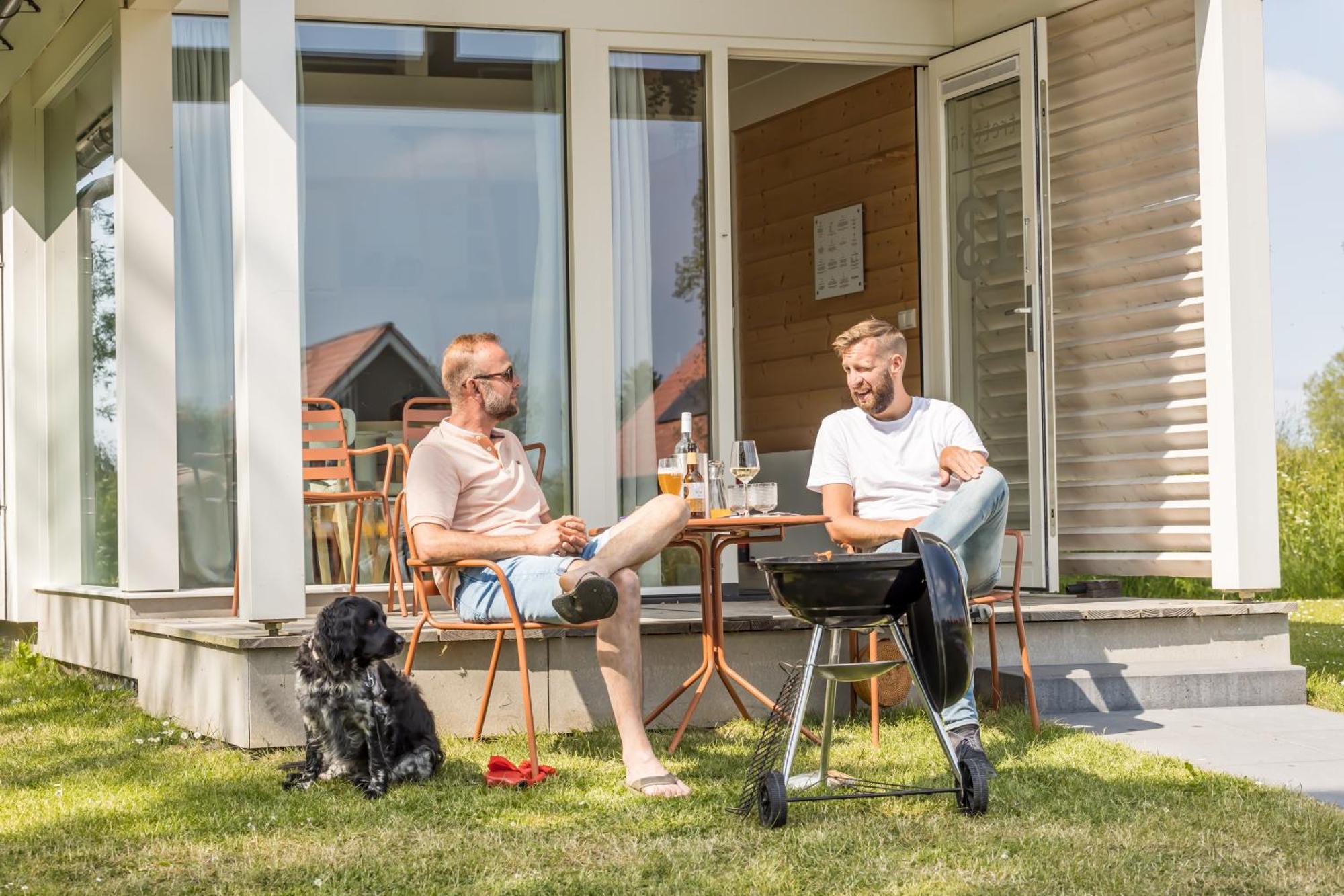 Tiny House - Optioneel Met Hottub Dokkum Exterior foto
